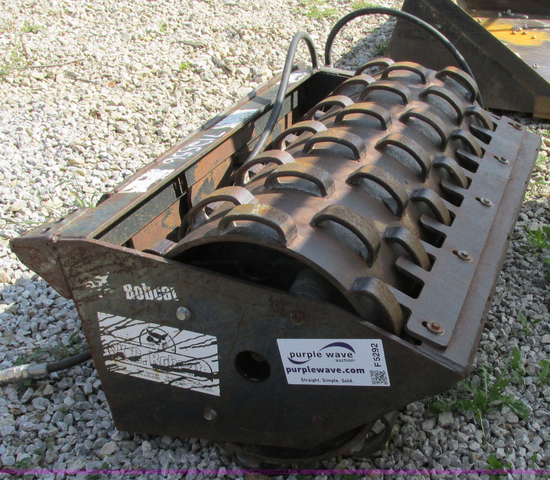 Bobcat 6710548 vibratory padfoot roller skid steer attachemnt in Blue