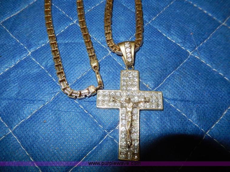 image for item AT9325 (2) cross pendants