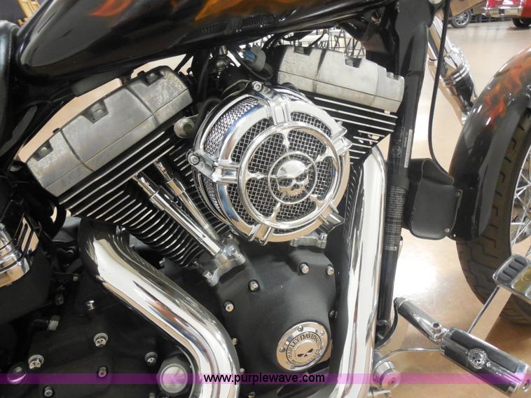 image for item AT9378 2008 Harley Davidson Dyna Street Bob FXDBI motorcycle