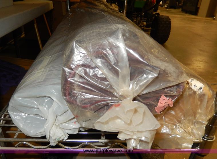 image for item AT9384 (13) Taj Mahal area rugs