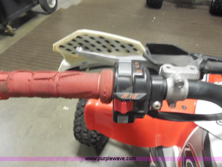 image for item AT9390 2004 Yamaha ATV