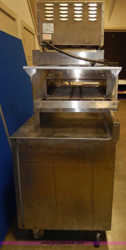 image for item AT9411 Assorted restaurant equipment