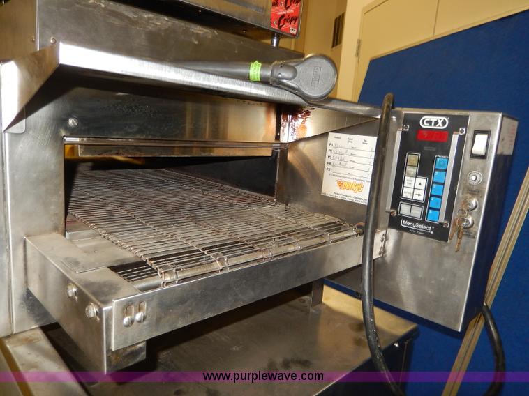 image for item AT9411 Assorted restaurant equipment