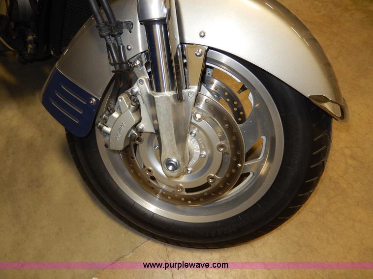 image for item AT9413 2003 Honda VTX1800R motorcycle