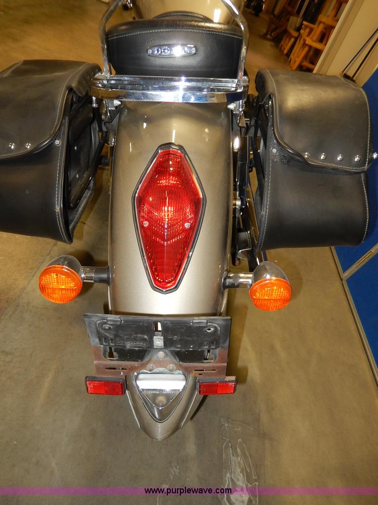 image for item AT9413 2003 Honda VTX1800R motorcycle