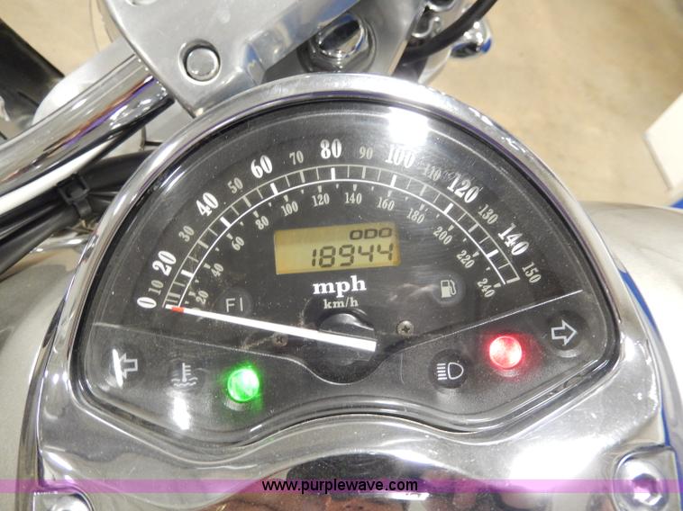 image for item AT9413 2003 Honda VTX1800R motorcycle