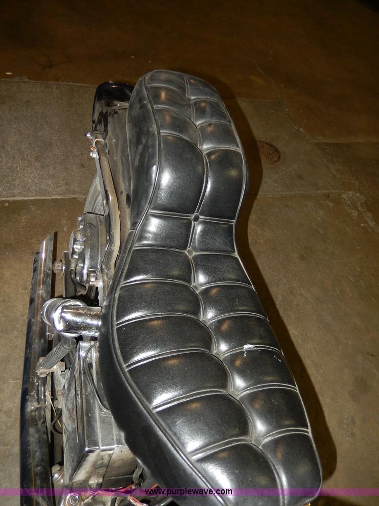 image for item AT9473 1978 Harley Davidson Super Glide motorcycle