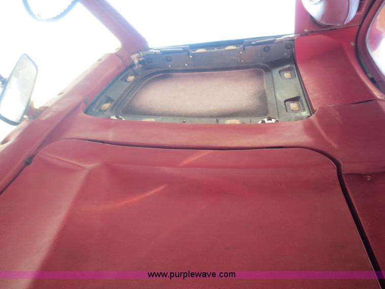 image for item F6700 1975 Chevrolet Corvette Stingray