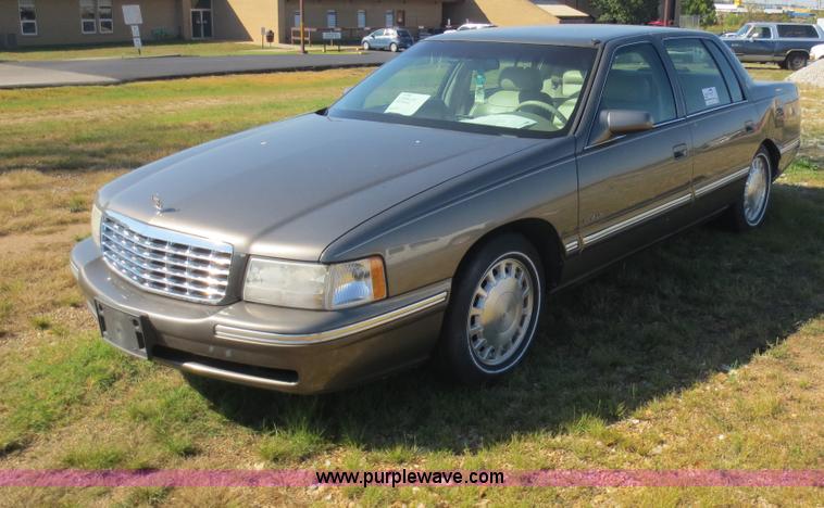 image for item F6701 1998 Cadillac DeVille