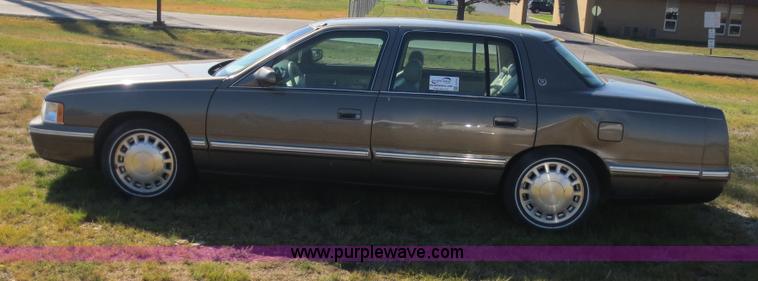 image for item F6701 1998 Cadillac DeVille