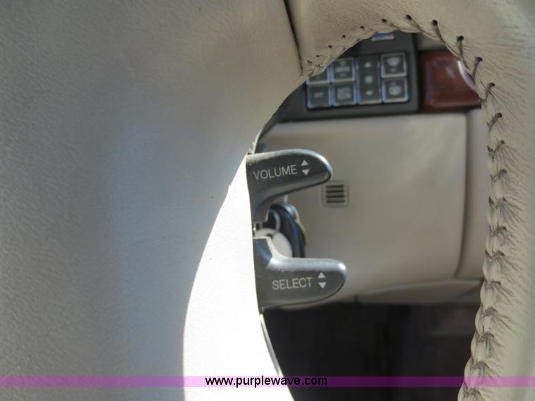 image for item F6701 1998 Cadillac DeVille