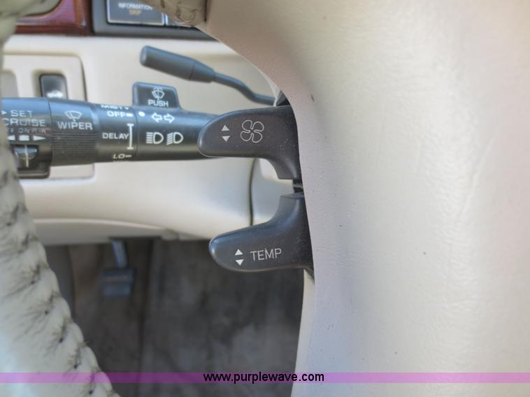 image for item F6701 1998 Cadillac DeVille