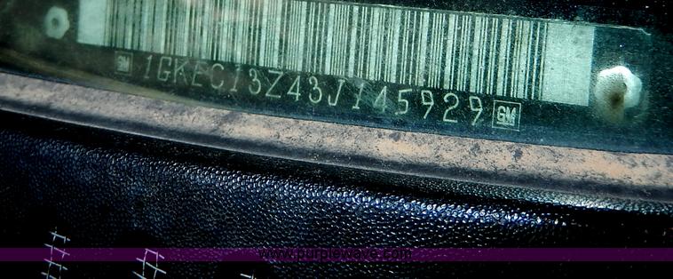 image for item H9590 2003 GMC Yukon SLT SUV