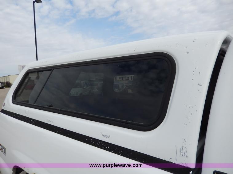 image for item H9592 2001 Chevrolet Silverado 1500 LS Z71 Off-Road pickup truck