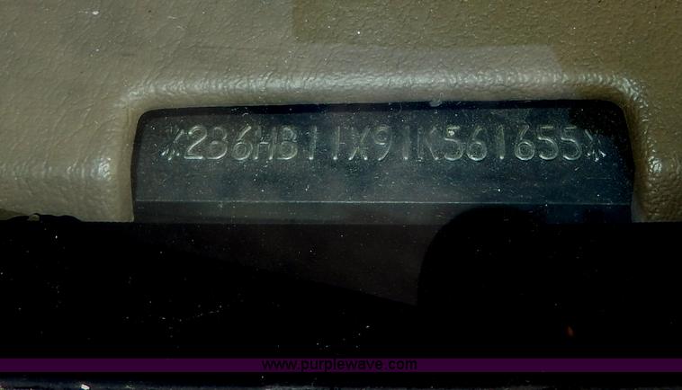 image for item H9593 2001 Dodge Ram 1500 Regency van