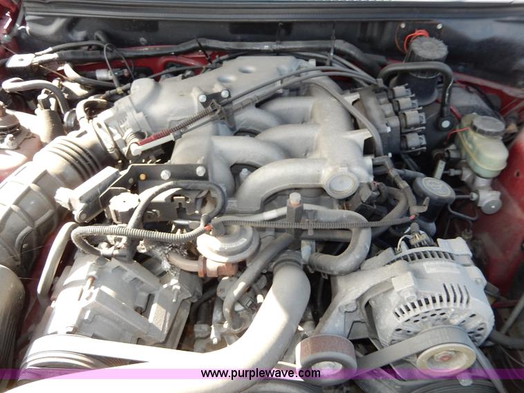 image for item H9596 2000 Ford Mustang