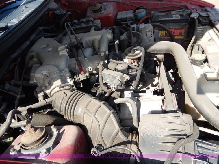 image for item H9596 2000 Ford Mustang