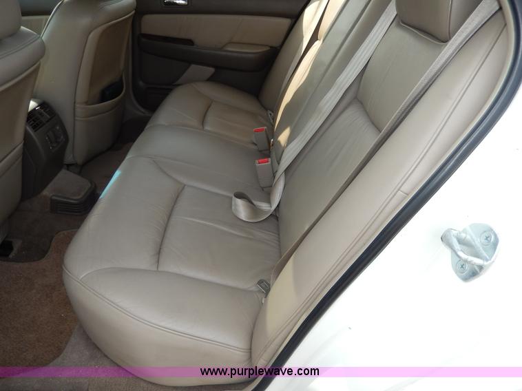 image for item H9598 1998 Acura RL