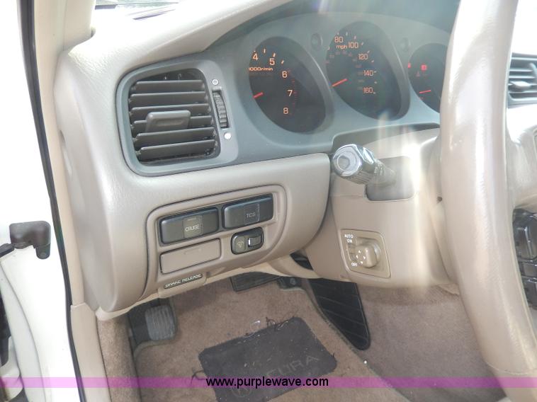 image for item H9598 1998 Acura RL