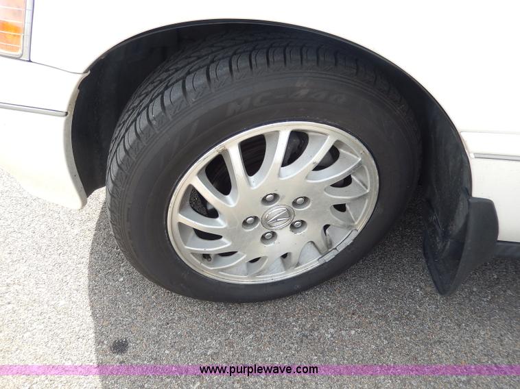 image for item H9598 1998 Acura RL