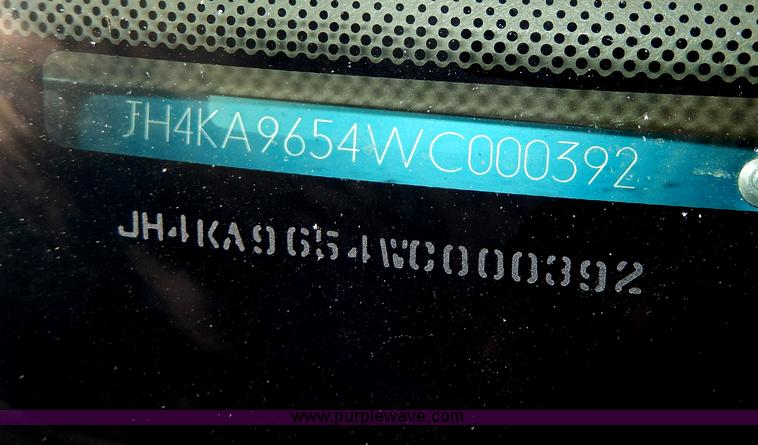 image for item H9598 1998 Acura RL