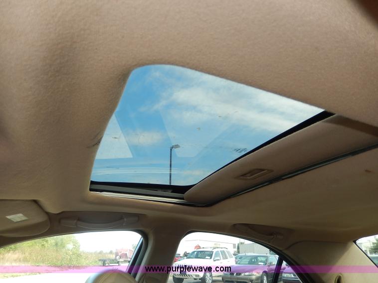 image for item H9599 2001 Lincoln LS V8