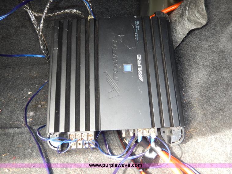 image for item H9599 2001 Lincoln LS V8