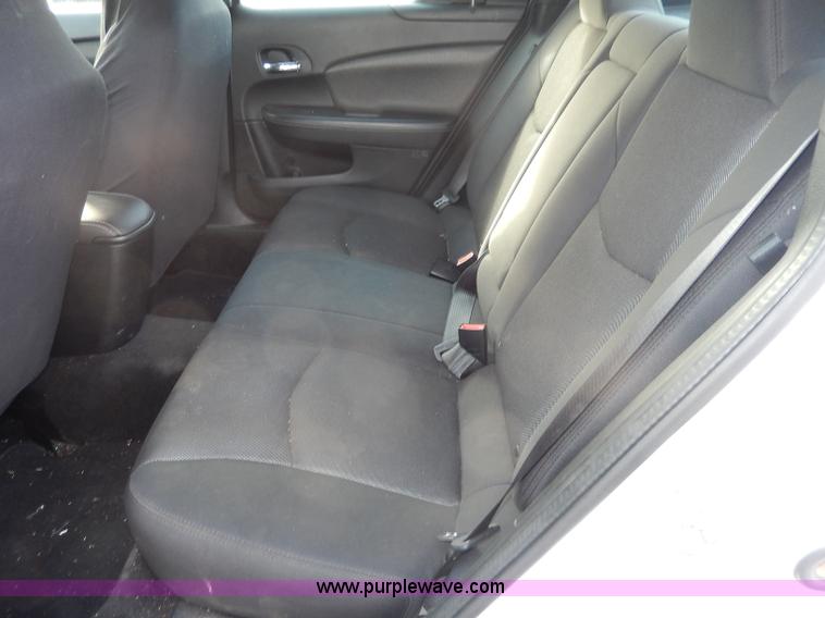 image for item H9600 2011 Dodge Avenger SXT