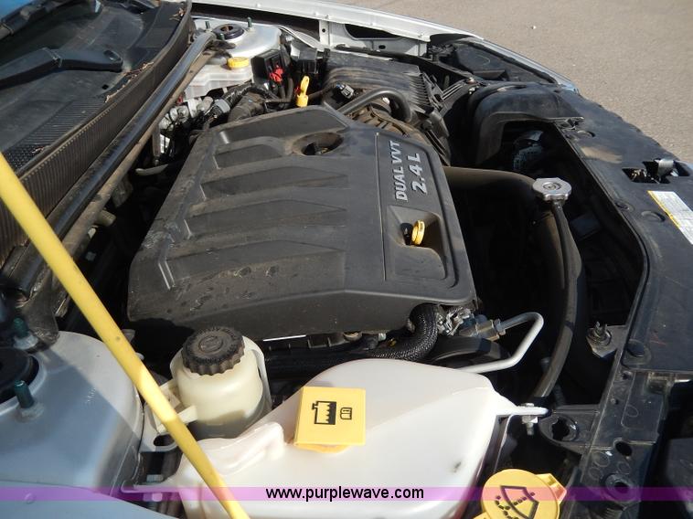 image for item H9600 2011 Dodge Avenger SXT