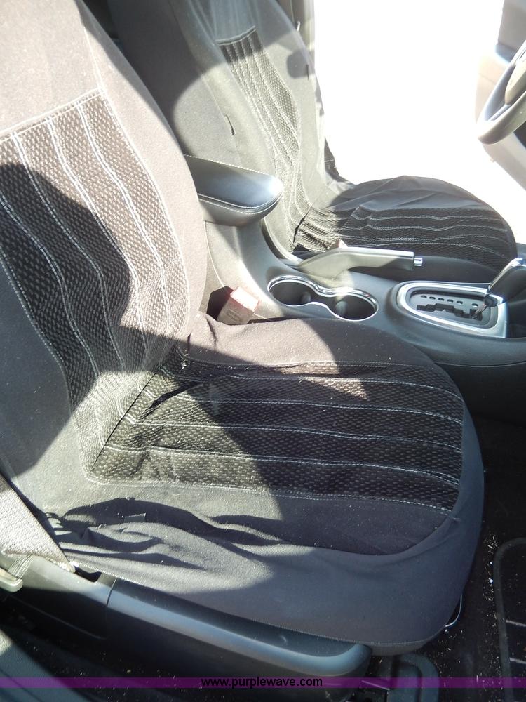 image for item H9600 2011 Dodge Avenger SXT