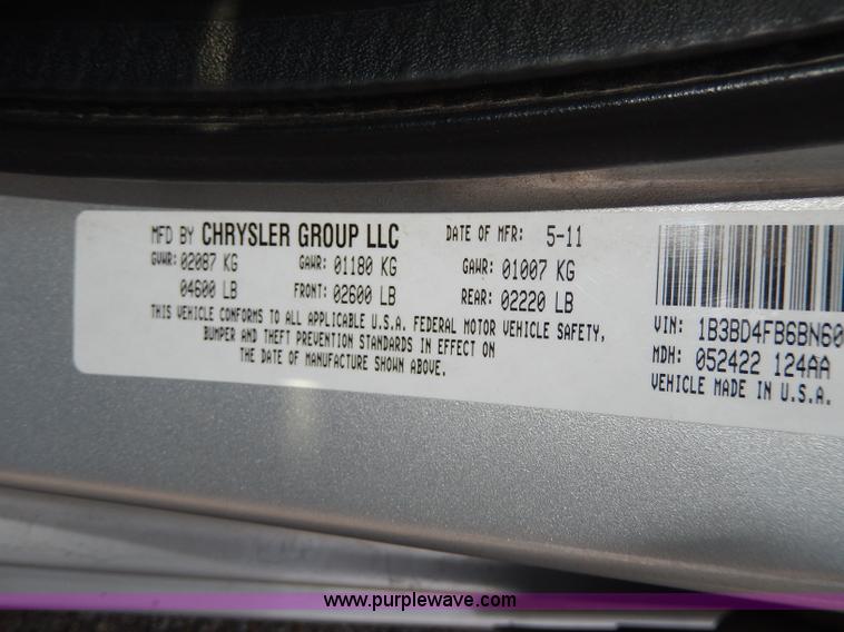 image for item H9600 2011 Dodge Avenger SXT