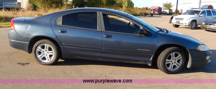 image for item H9603 2000 Dodge Intrepid ES