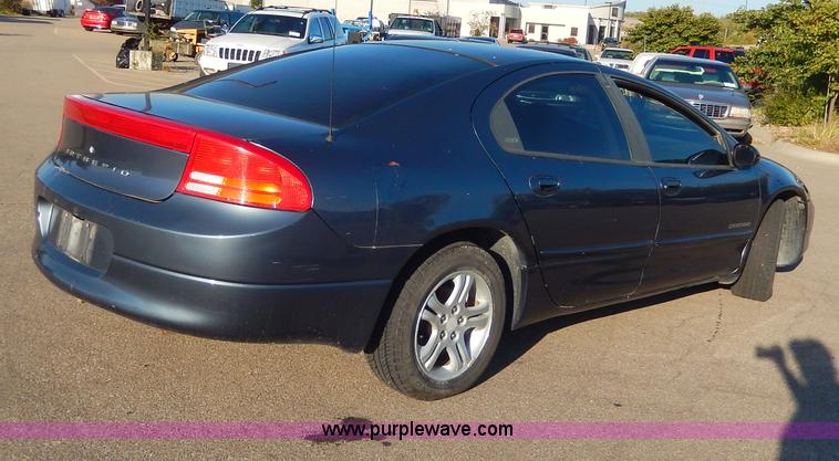 image for item H9603 2000 Dodge Intrepid ES