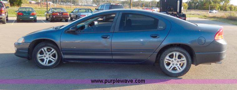image for item H9603 2000 Dodge Intrepid ES
