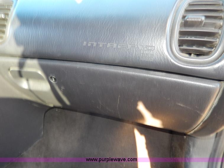 image for item H9603 2000 Dodge Intrepid ES