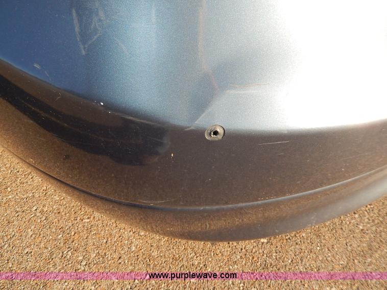 image for item H9603 2000 Dodge Intrepid ES