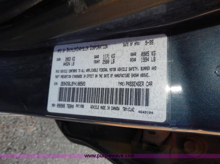 image for item H9603 2000 Dodge Intrepid ES