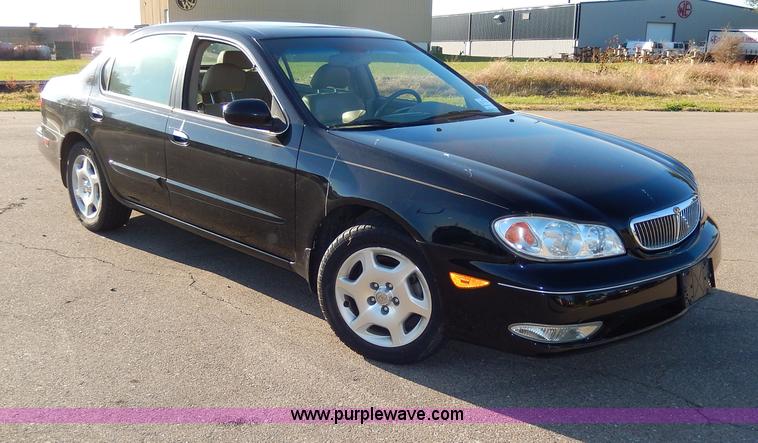 image for item H9604 2000 Infiniti I30