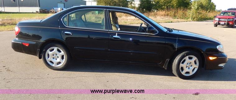 image for item H9604 2000 Infiniti I30