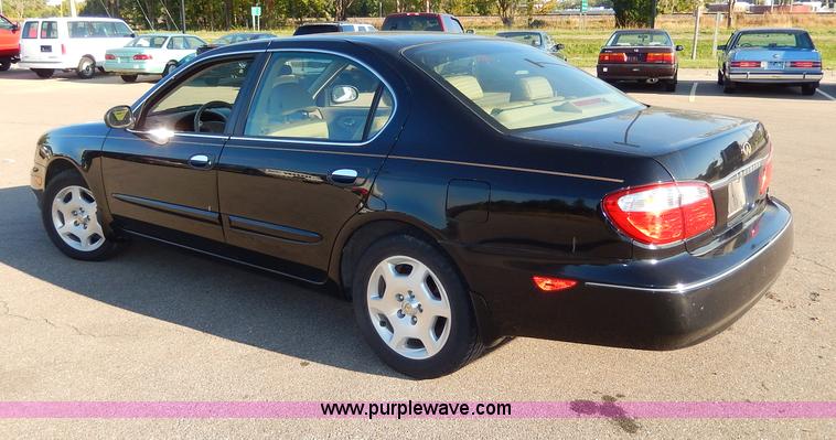 image for item H9604 2000 Infiniti I30