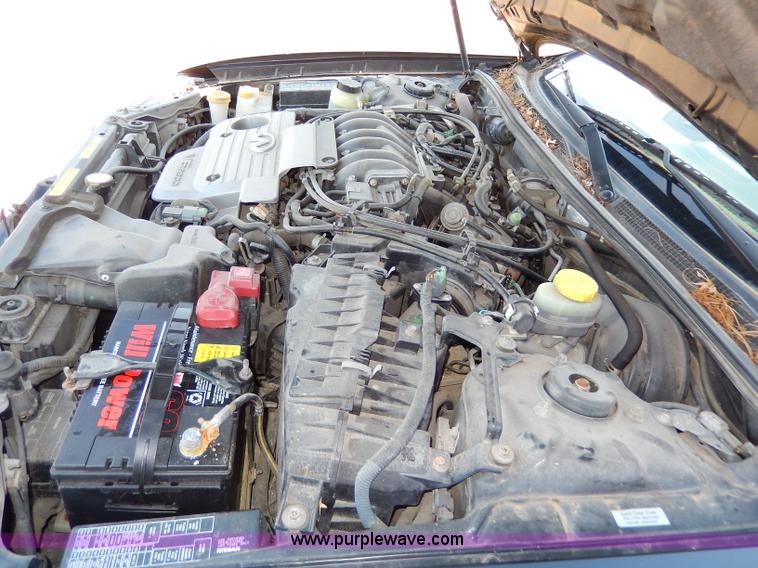 image for item H9604 2000 Infiniti I30