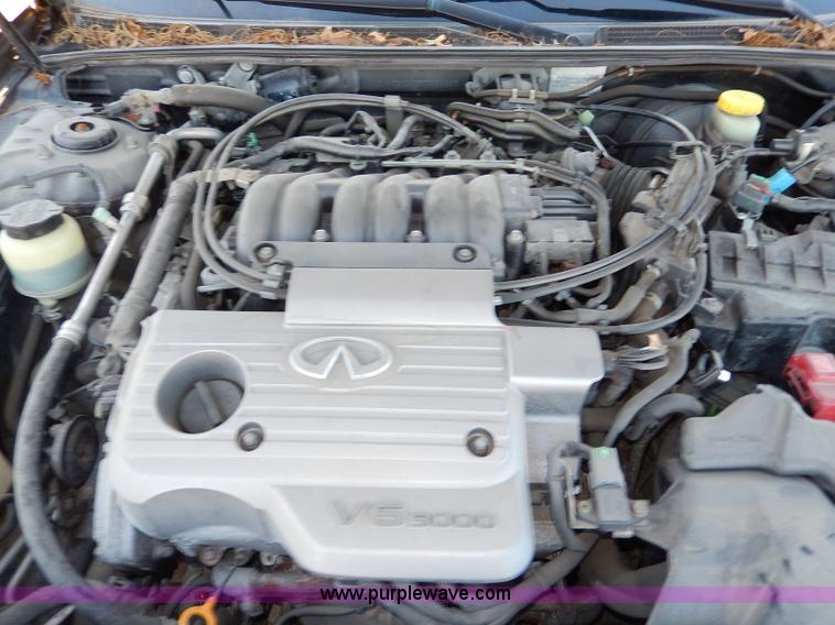 image for item H9604 2000 Infiniti I30