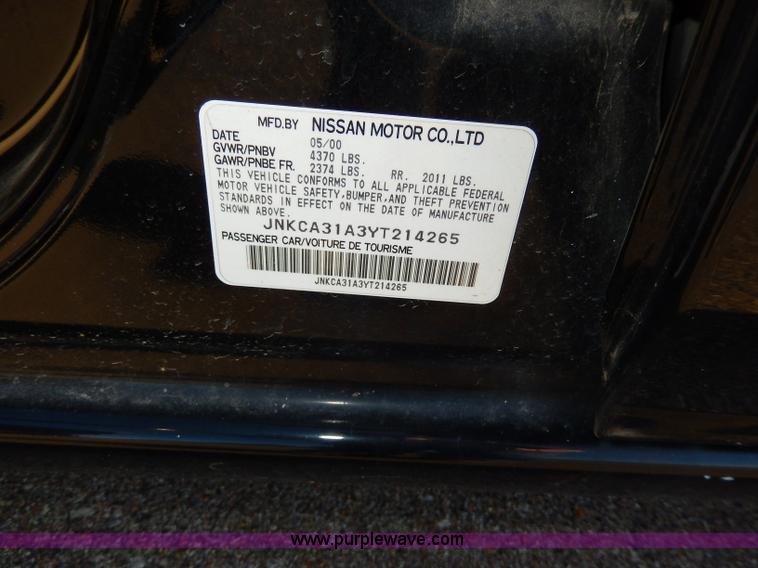 image for item H9604 2000 Infiniti I30