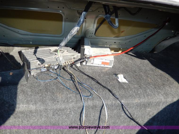 image for item H9605 2002 Ford Crown Victoria Police Interceptor