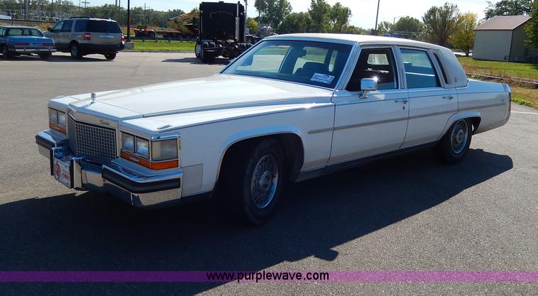 image for item H9607 1988 Cadillac Brougham