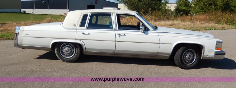 image for item H9607 1988 Cadillac Brougham
