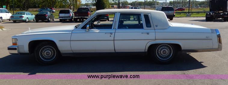 image for item H9607 1988 Cadillac Brougham
