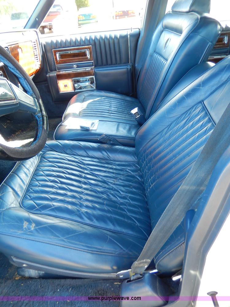 image for item H9607 1988 Cadillac Brougham