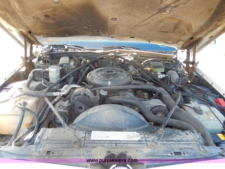 image for item H9607 1988 Cadillac Brougham