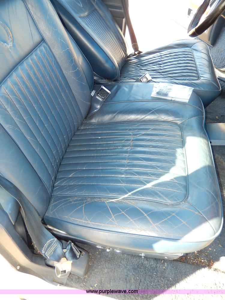 image for item H9607 1988 Cadillac Brougham